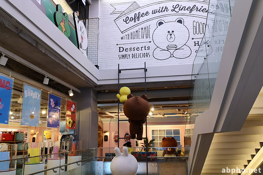 LINE FRIENDS STORE 梨奏院店